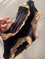 (4)偷拍姐姐工作的样子,紧致小屁股1