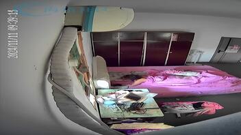 监控偷拍老婆出轨