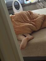 偷拍亲姐的玉足1