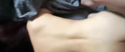 操的骚货狂喊乱叫最后站起来精液全射背上，喷精合集