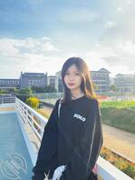 高颜值极品美女小姐姐，各位想操她吗？（八）