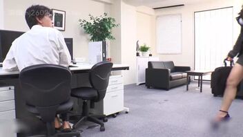 面试公司，竟然要全裸面试