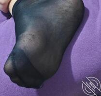 趁姑姑睡着用她嘴巴爽，全射里面被发现了2