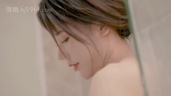 灌醉兄弟，强上兄弟的老婆，本人反抗身体却很诚实