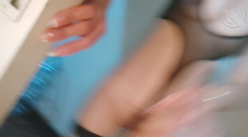 (原创)趁哥哥出差,半夜忍不住偷偷和嫂子做爱,被老爸老妈发现了.我人麻了1