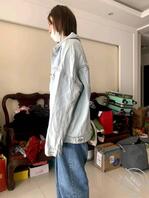 我的女儿许思雨,小名茜茜,新人一枚,谢谢支持。2