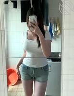 （大胸）洗完澡躺床上想要做爱，抬起我的腿操我吧