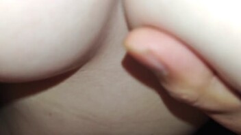 快来插饥渴老婆