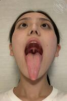 这脸够不够榨精，能在这骚嘴里坚持多久