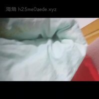 醉酒老妈让我帮她按腰，精虫上脑没忍住从后面插进去。不顾她的反抗内射进去。