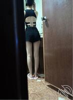 偷拍女儿的美腿,真的太想好好抚摸了0