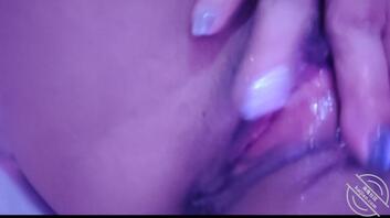 用儿子内裤自慰2