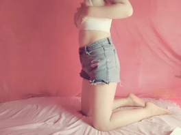 半夜勾搭聊天的小哥哥（间&radic;介可联系）