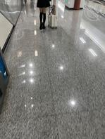 分享-抄底差点碰到腿很刺激1