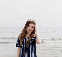 外表越正经，背地里越骚，0