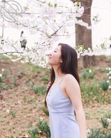 外表越正经，背地里越骚，1