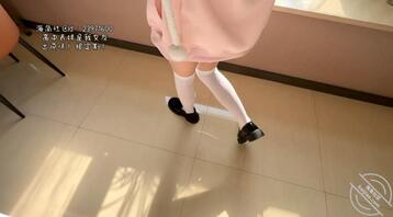 〖真实原创97〗学校放假,侄女要来找我补习功课,没想到侄女的同学那么漂亮0