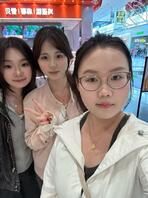 绿姐意淫亲姐王诗雨看我姐的榨精母猪脸泄精了