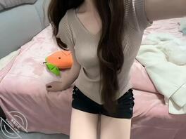 （真实投稿）浙江母狗在线展示自己 求评价 会看评论