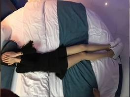 害羞的小师妹下面一摸就湿了