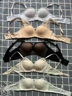 我是专业的内衣内裤