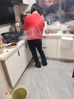妈妈在做饭1