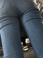 小骚货的牛仔臀2