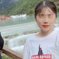 【真实原创】带上面罩把女房东拽入草丛缠住手脚,强奸没忍住内射了0