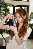 绿帽瘾越来越重分享母狗女朋友和她姐姐给野爹们羞辱合照射屏2