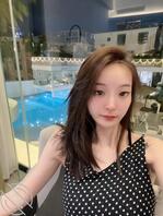 装什么呢给我舔0