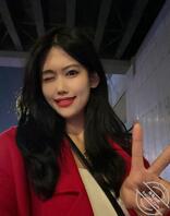 女友嘴大，喜欢露出