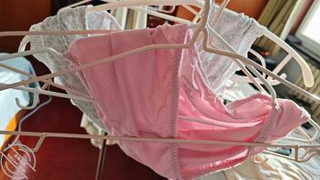 试用了骚货宿舍的玩具0