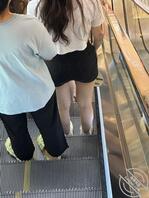 商场偷拍美腿0