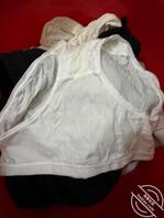 堂妹的，白色有点带黄1