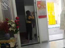 绿母儿持续发往期偷拍亲妈，想玩妈妈1