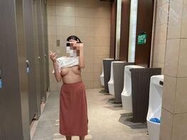 杨芙就是一条背着绿王八发情的荡妇人妻！职业～机构教师2