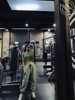 济南甜美乖巧的学生妹 又嫩又听话 被我的纹身徒弟狠狠拿捏调教 蒙眼无套暴2