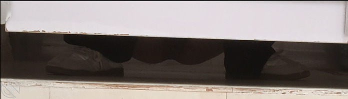 厕拍女大（原创）2