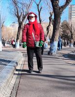 建国公园老头乐（建国公园今天老逼也有几个）0