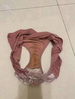 我一直想和自己妈妈做爱，总是用妈妈的内裤胸罩都撸过，但是不知道她发没发现1