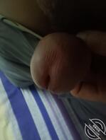 本人176  70kg。 找重庆的姐姐。可先见面，不合适直接离开。2