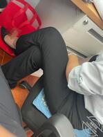 办公室女同事美腿0