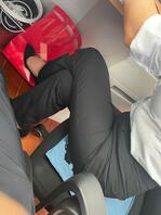 办公室女同事美腿2