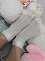套路临沂女初中生脚图白袜，还让她把袜子给我撸