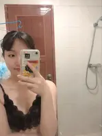 重庆大学生反差骚母狗,素人黑森林,与男友同居素颜大尺度羞羞私密视频照片流出40