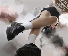 桌底偷拍骚货肉丝师范女大