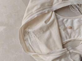 潜入偷拍两个小姐姐的原味1