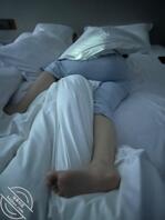 1️⃣骚姐睡觉偷拍，射在脚上2