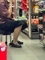 老阿姨妇女熟女的短丝袜脚，有喜欢的吗，欢迎大家留下照片交流分享哦0