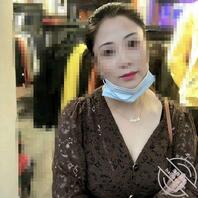 【原创】三十六岁的嫂子一个人在家化妆准备出门,我上去直接就把嫂子给干了【原出售】1